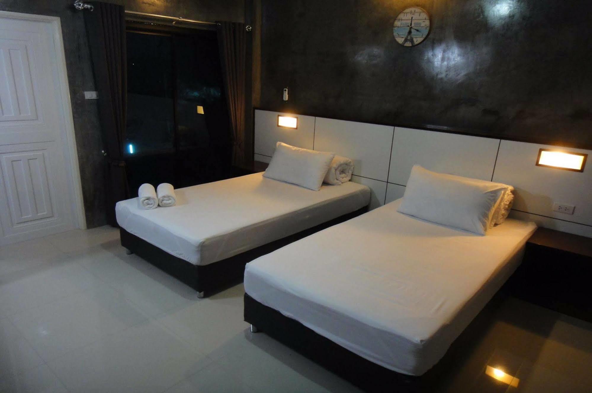 The Grace Hotel Kalasin Exterior foto